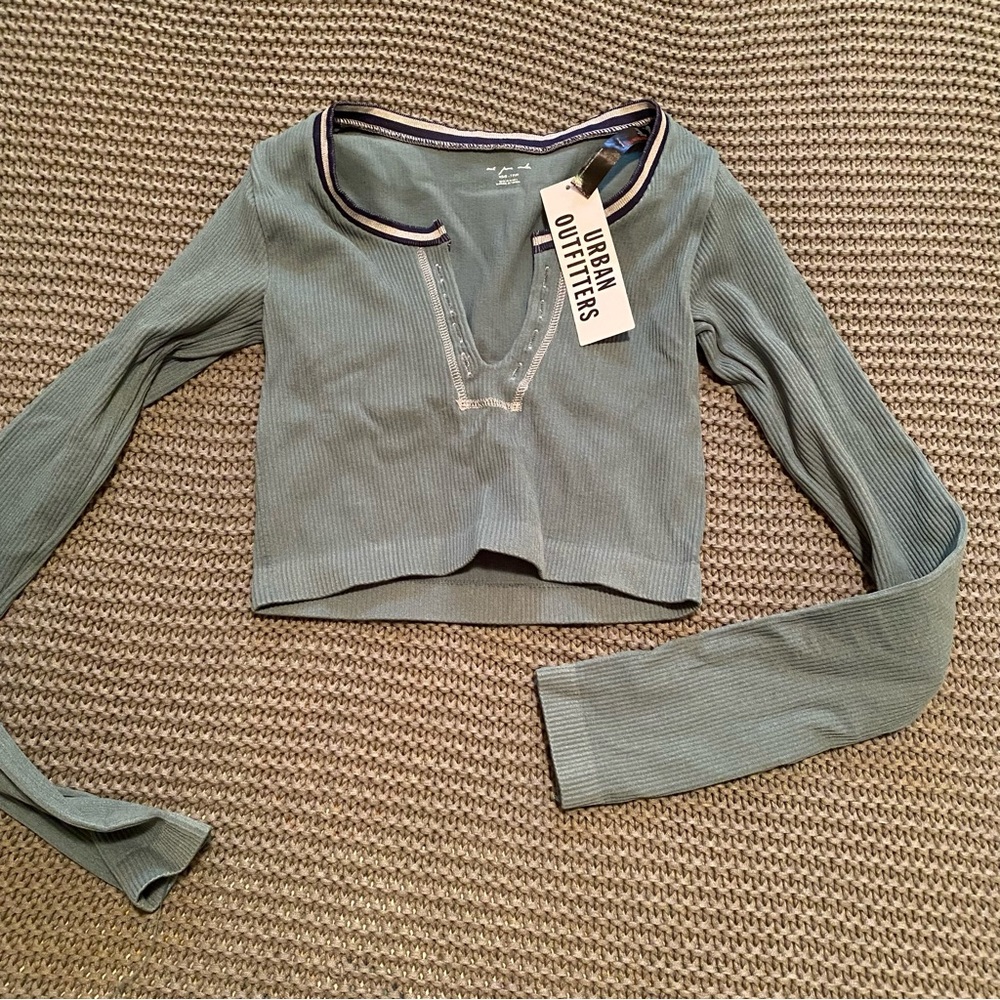 NWT Urban Outfitters Go For Gold Long Sleeve